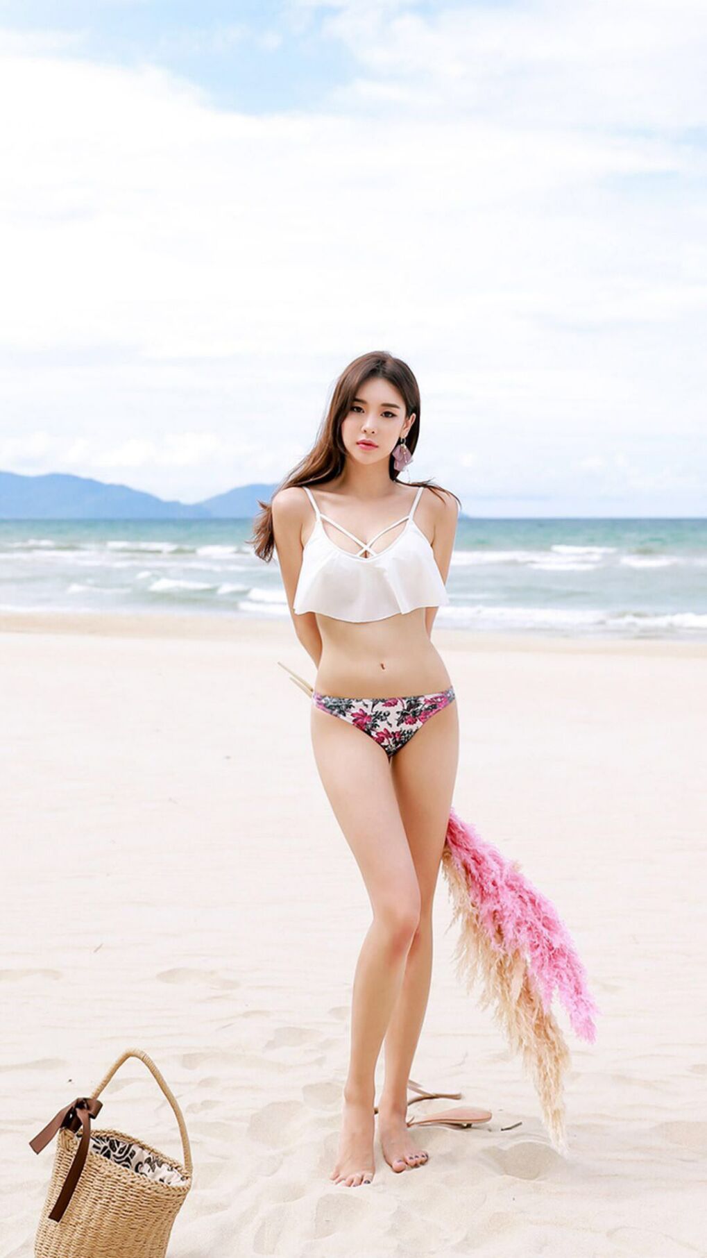 技术雷达图显示团队整体进步，团队成长雷达图